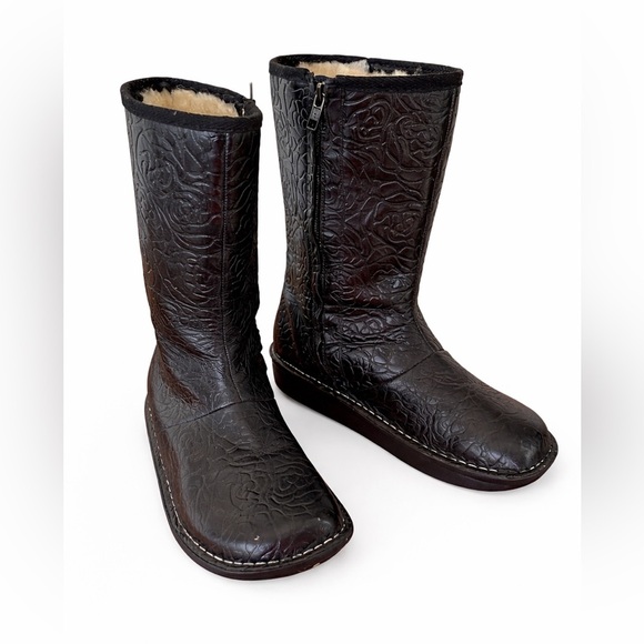 Alegria Shoes - Alegria Embossed Leather Mid-Calf Boots Black EU 39 Shearling Lined